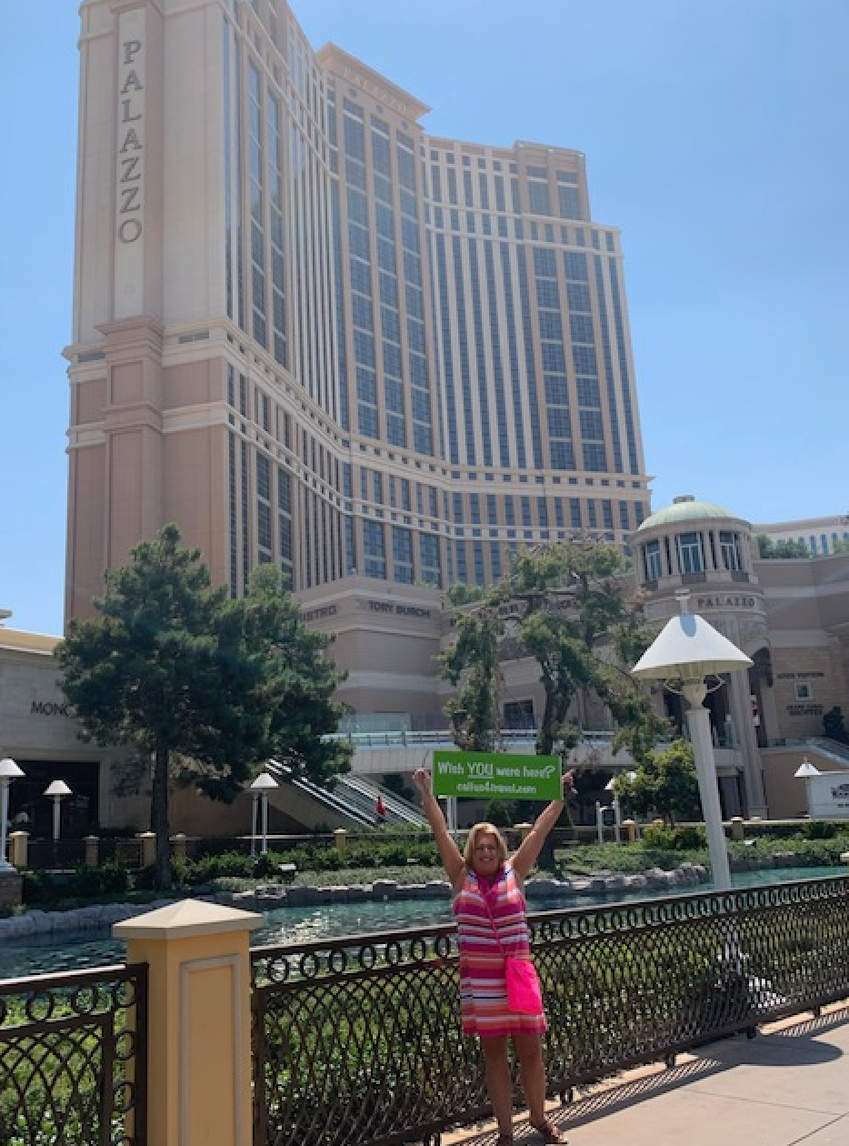 Lisa in Vegas
